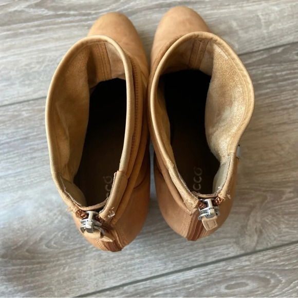 Ecco  Tan Soft Leather Ankle Chunky Heel Boots - Picture 6 of 13